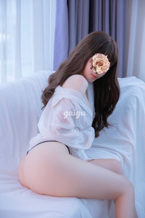 MiKi - Thân hình ngon ngọt , đầy đặn và nẩy nở , ngoan lễ phép