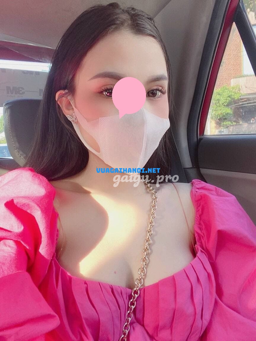 Tiểu My - Mặt xinh như hoa , thân hình đẹp như tranh , khiêu gợi hết mức