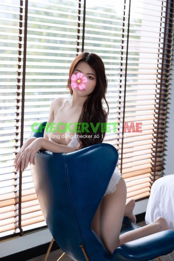 Linh Lam - Non tơ,xinh xắn,body chuẩn người mẫu