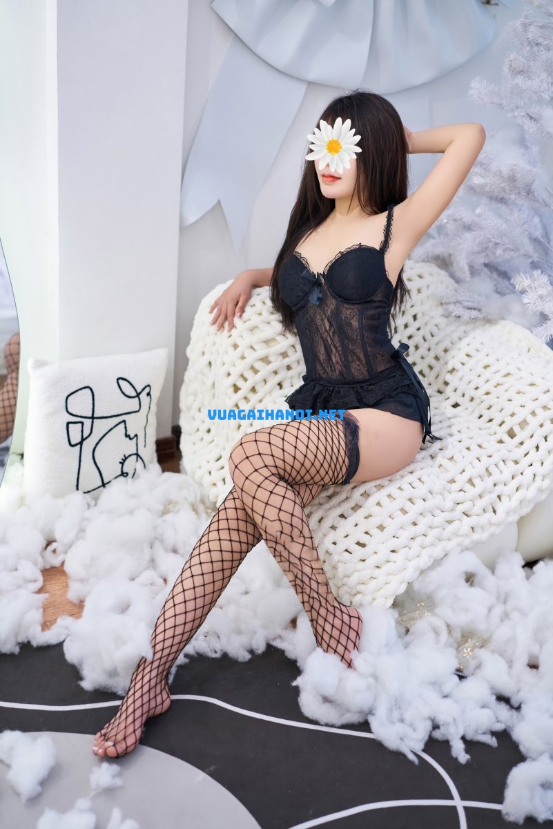 QUỲNH ANH HÀNG TÌNH CẢM SIÊU NGOAN